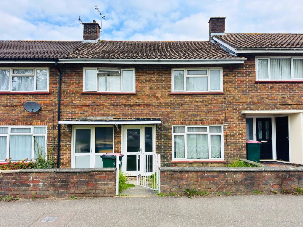 Property photo 2 of 3 Front (Exterior)