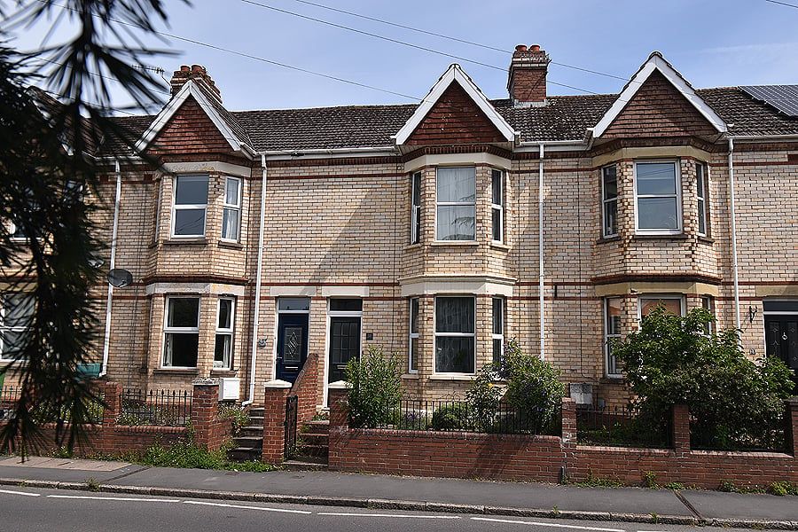 Property photo 1 of 11