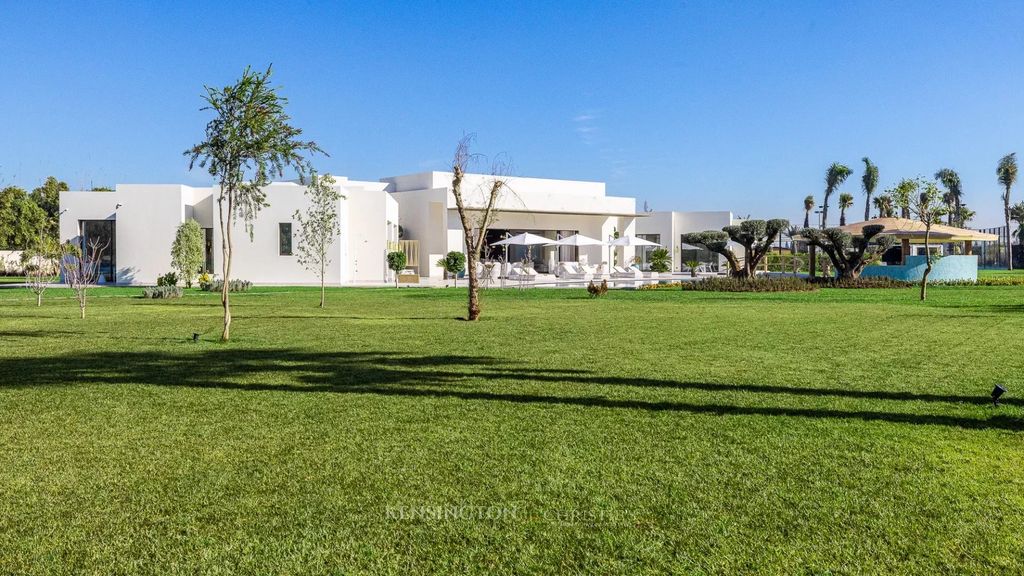 Property photo 1 of 75