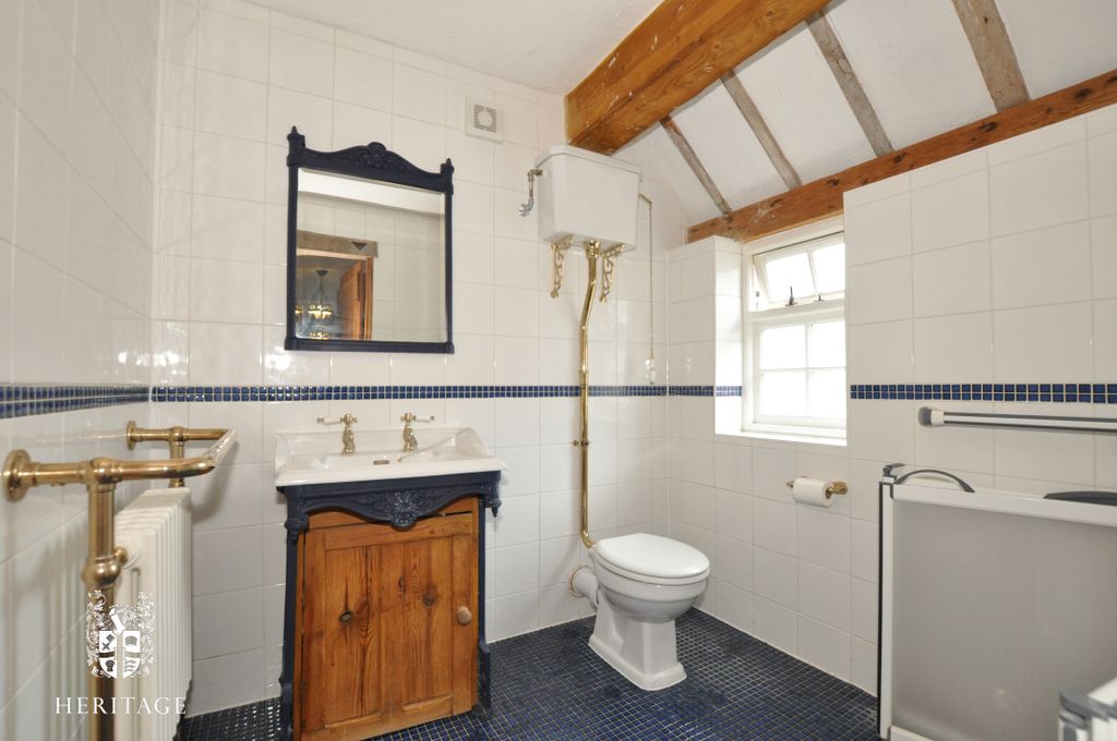 Property photo 3 of 13 Photo 3