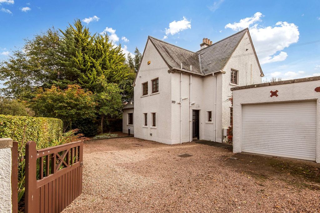 Property photo 1 of 27