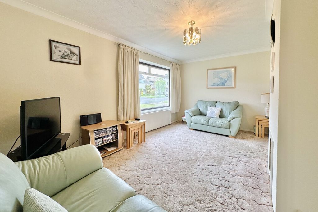 Property photo 2 of 11 Picture No. 08