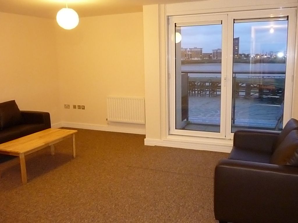 Property photo 2 of 8