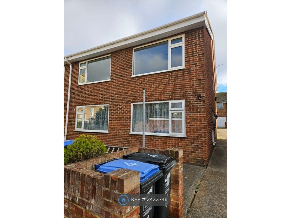 Property photo 3 of 26