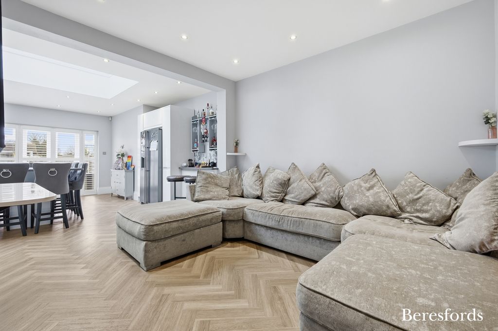 Property photo 3 of 25 Picture No. 25