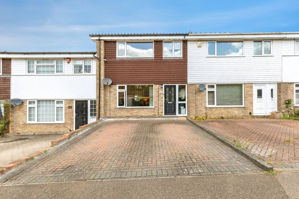Property photo 1 of 17 Pbox-Img.Jpg