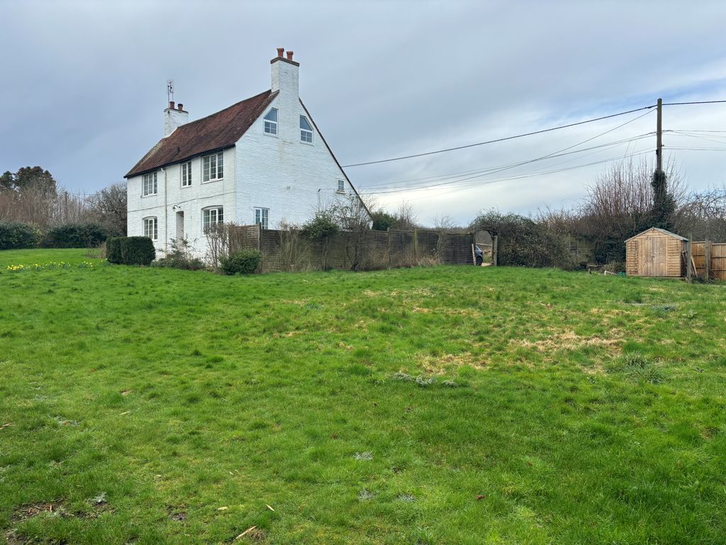 Property photo 1 of 20