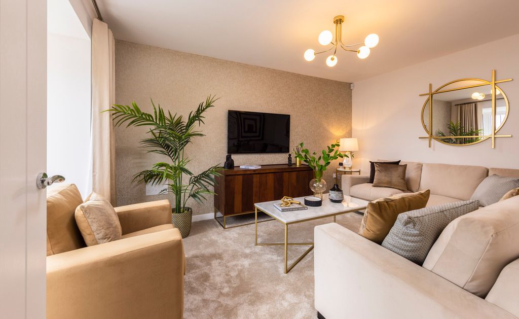 Property photo 2 of 8 Millfields-Ashop-Lvr-002