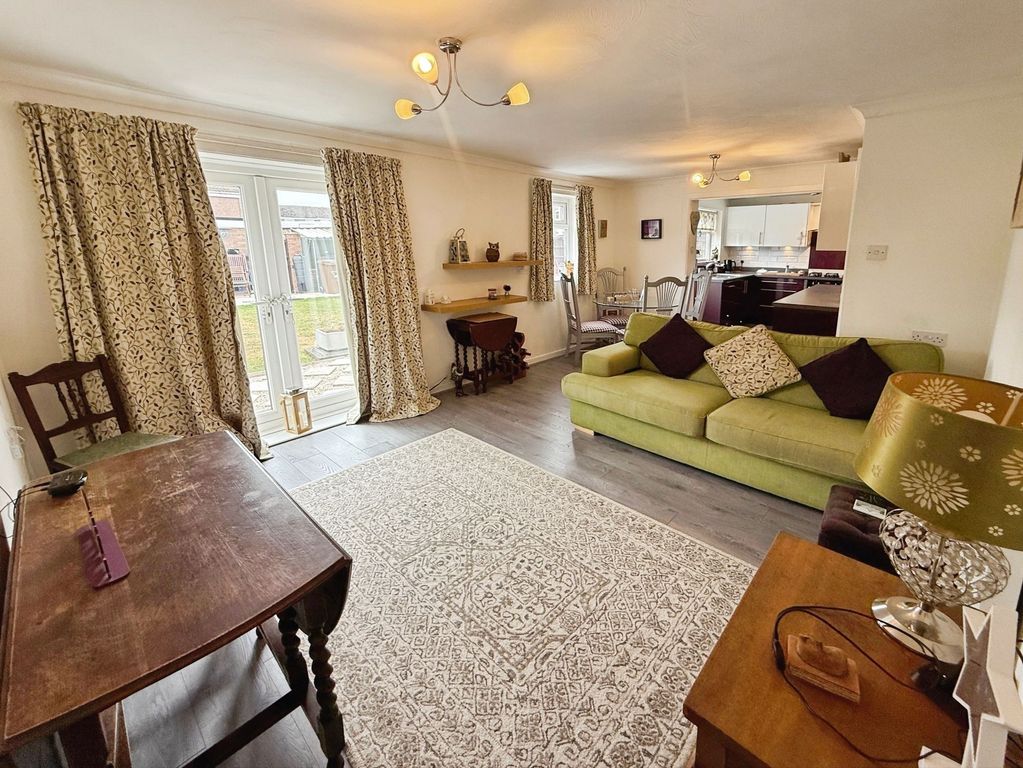 Property photo 2 of 35 Dining Room/Sitting Room