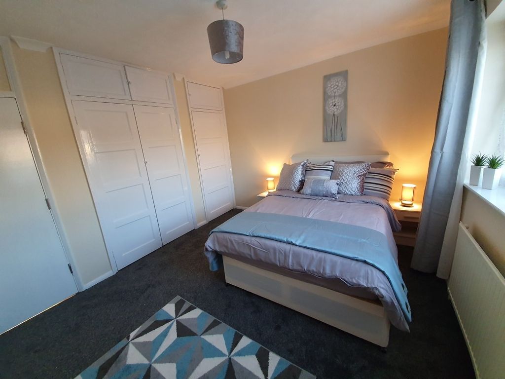 Property photo 1 of 6 Room