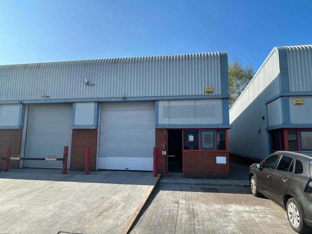Property photo 1 of 1 Front Elevation 
