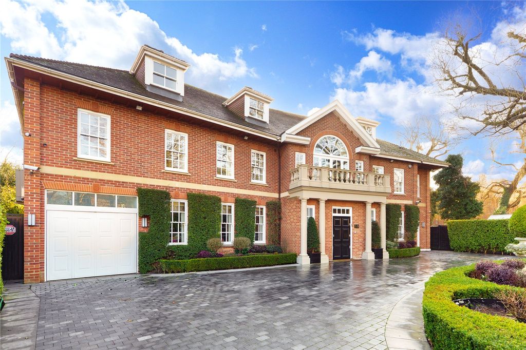 Property photo 1 of 31 Picture No. 08