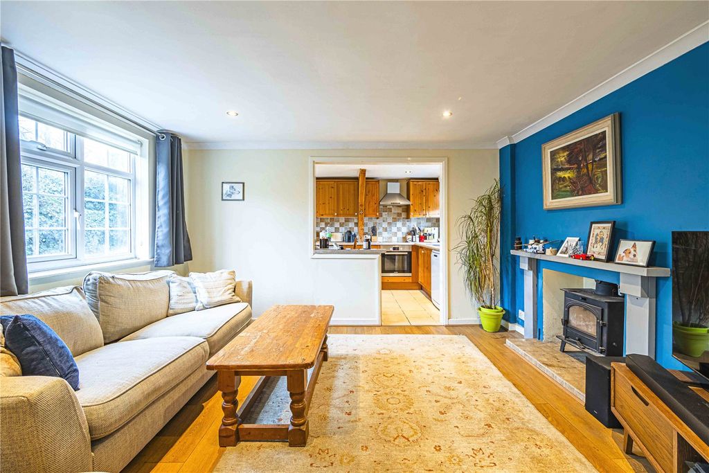 Property photo 2 of 17 Picture No. 31