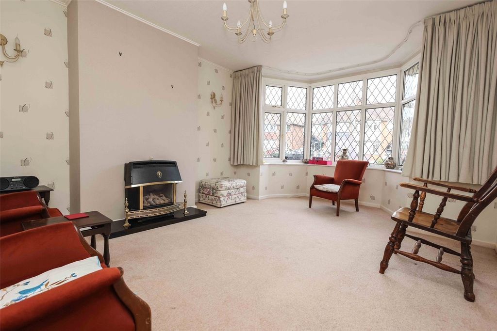 Property photo 2 of 25 Picture No. 21