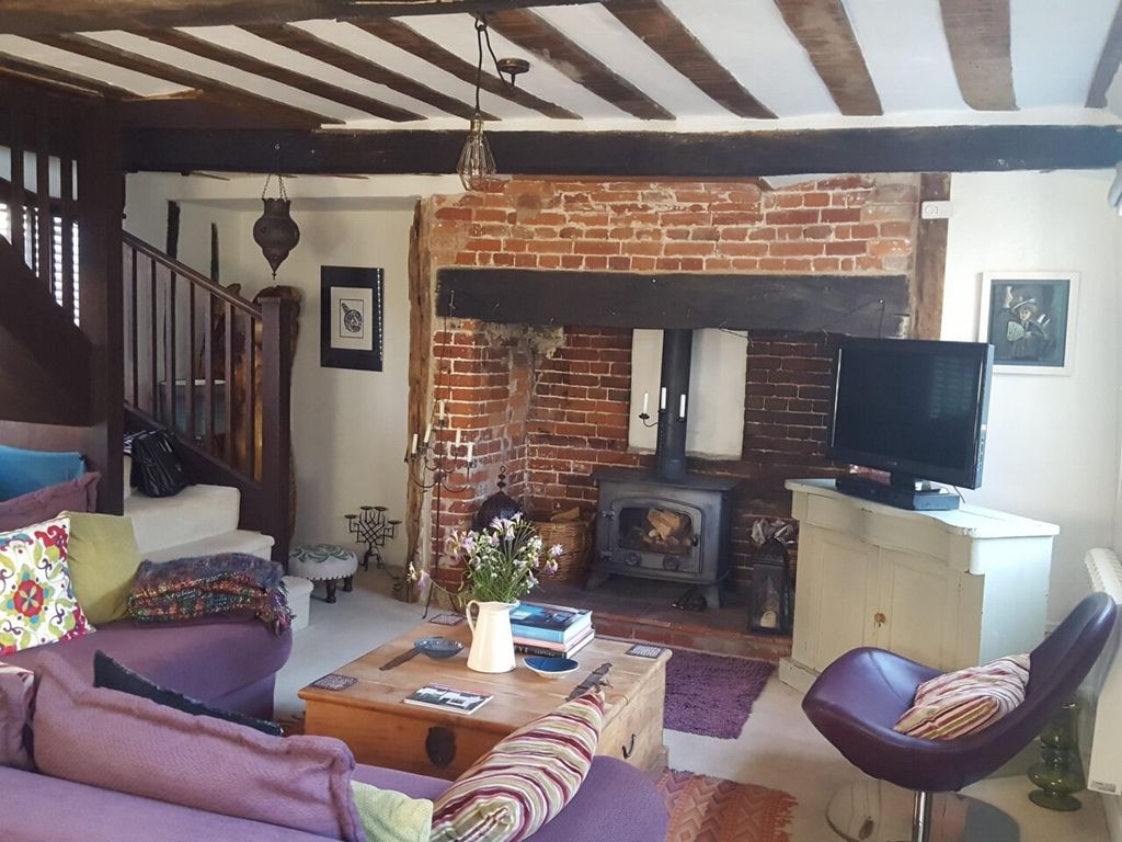 Property photo 2 of 10