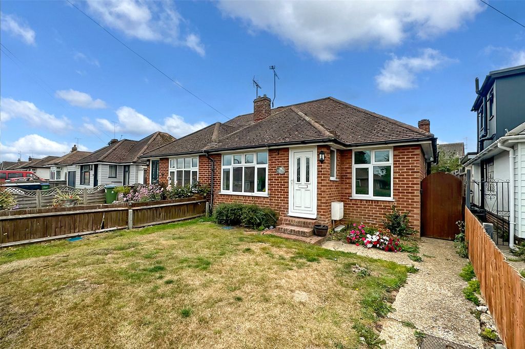 Property photo 1 of 12 Picture No. 14