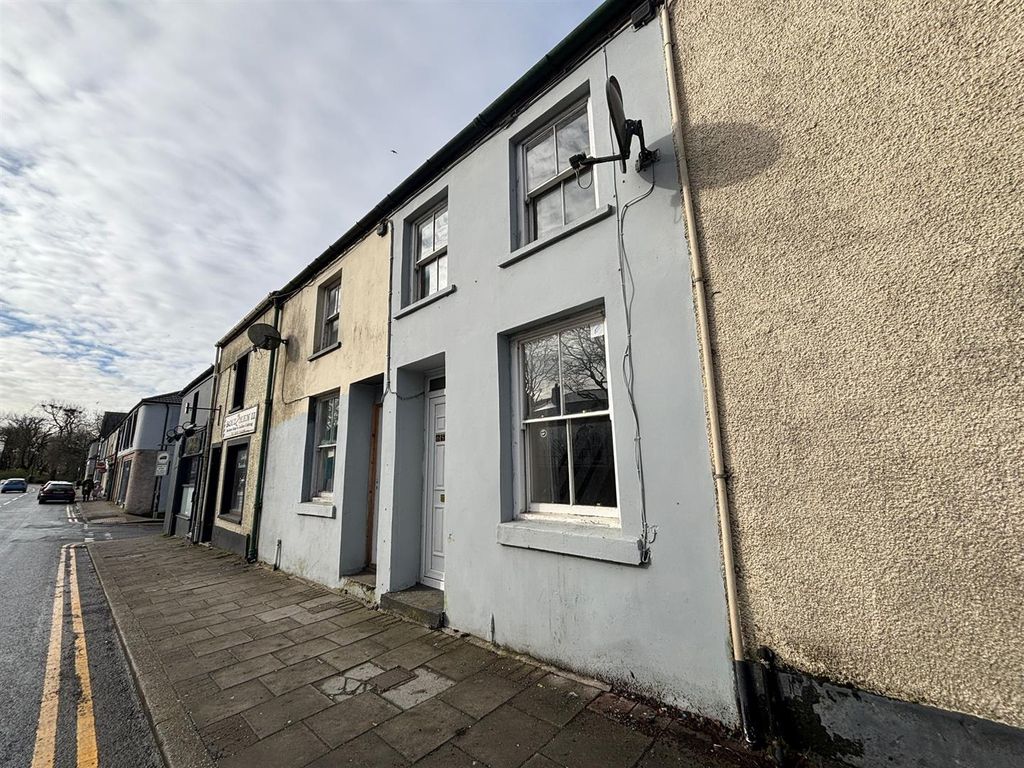 Property photo 1 of 17 High Street Images  (2).Jpeg