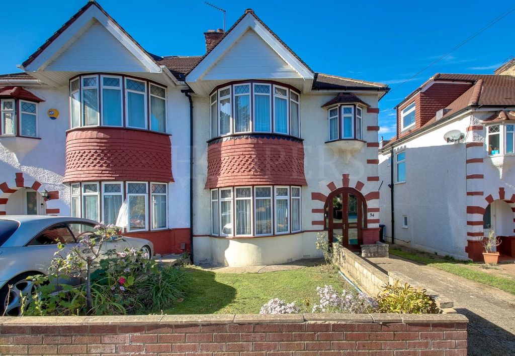 Property photo 1 of 12