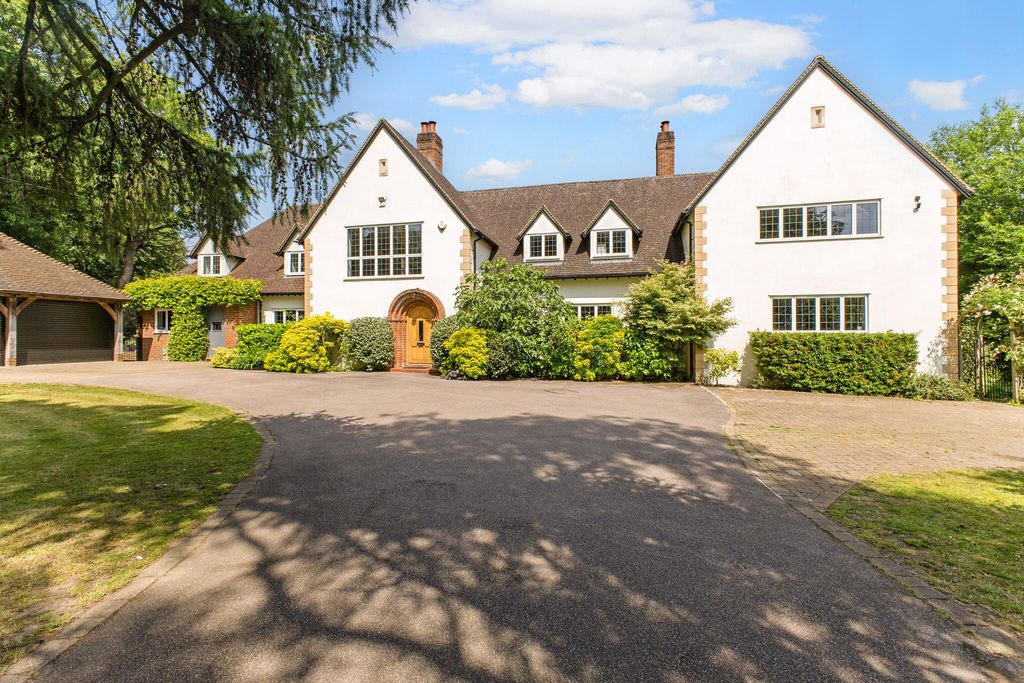 Property photo 1 of 19