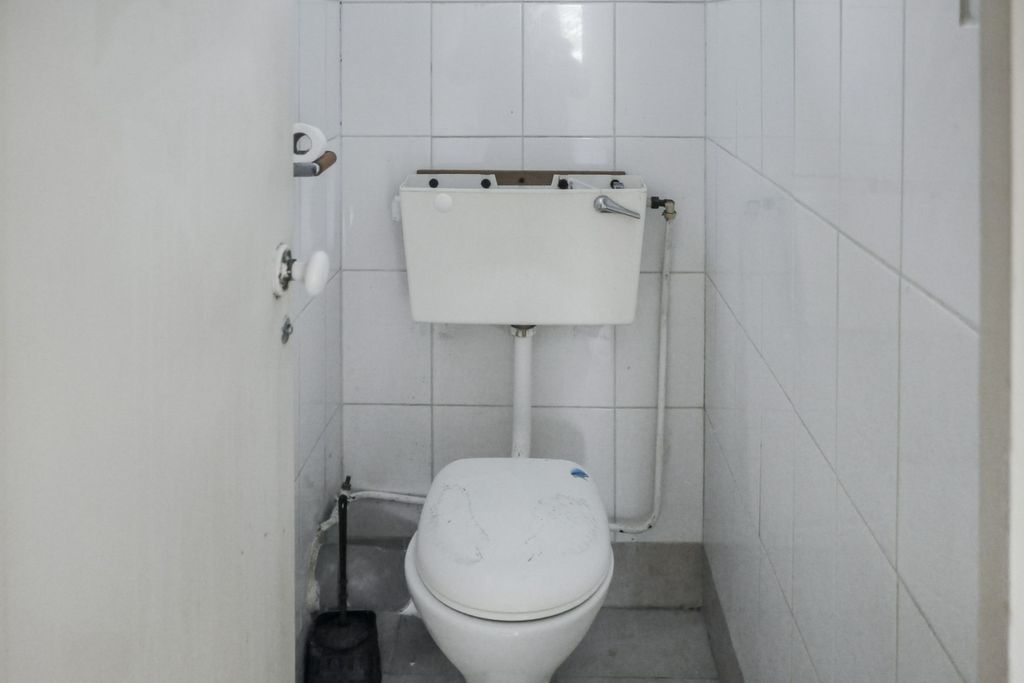 Property photo 3 of 17 Flat 48 Warnham House, Upper Tulse Hill, Brixton, London, Sw2 2Sa