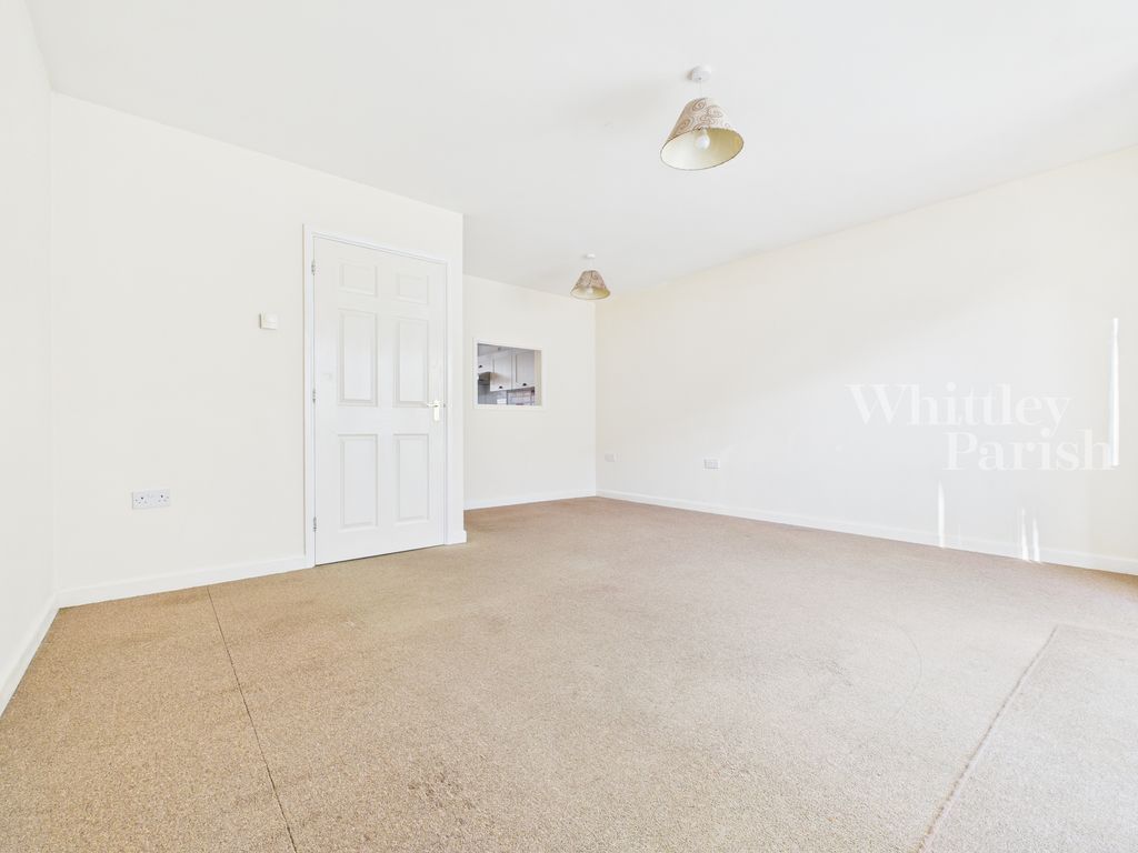 Property photo 2 of 22 Cam04332G0-Pr0557-Still018