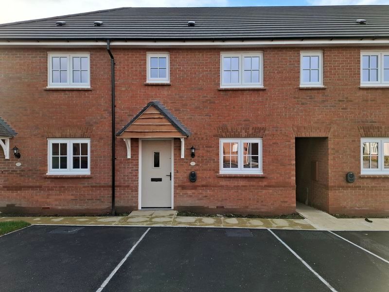 Property photo 1 of 9 Photo 6