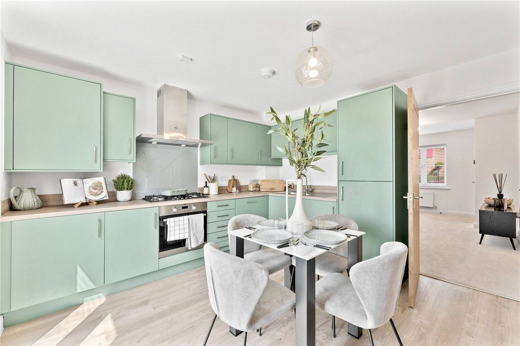 Property photo 2 of 24 Picture No. 40