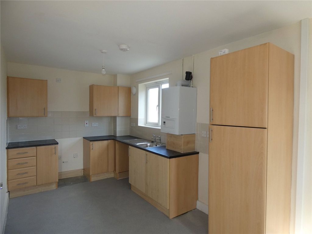 Property photo 2 of 11 Picture No. 03