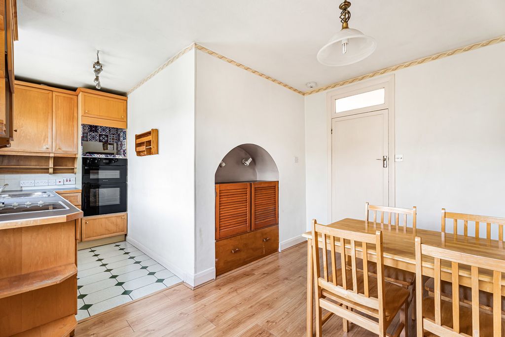 Property photo 3 of 24 Kitchen/Diner