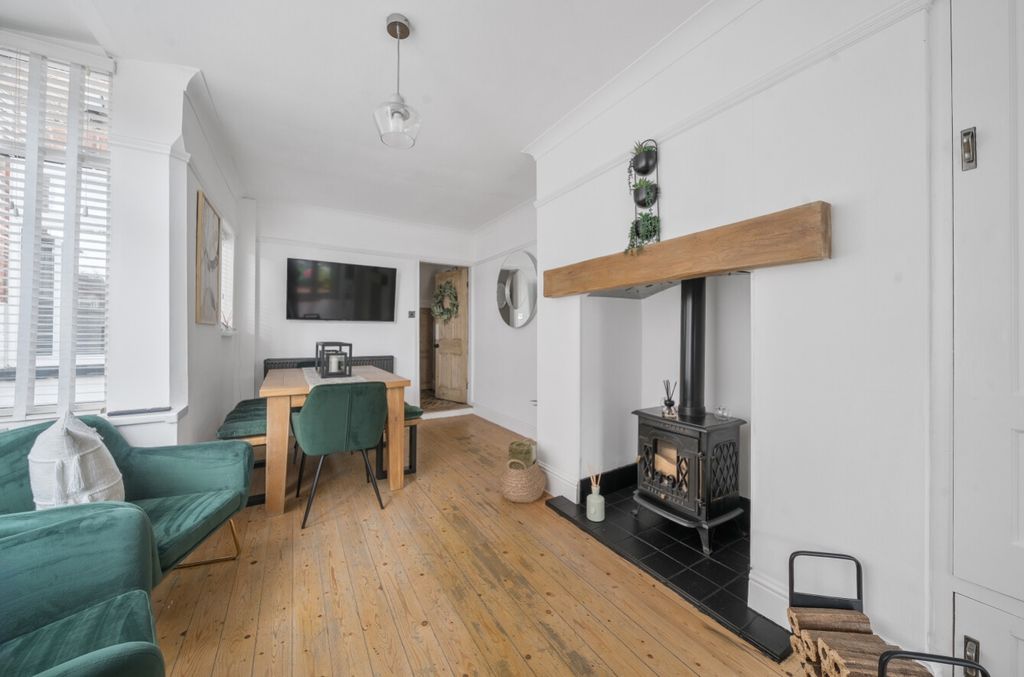 Property photo 3 of 20 1456039-8-69F9d8F4F3c6F
