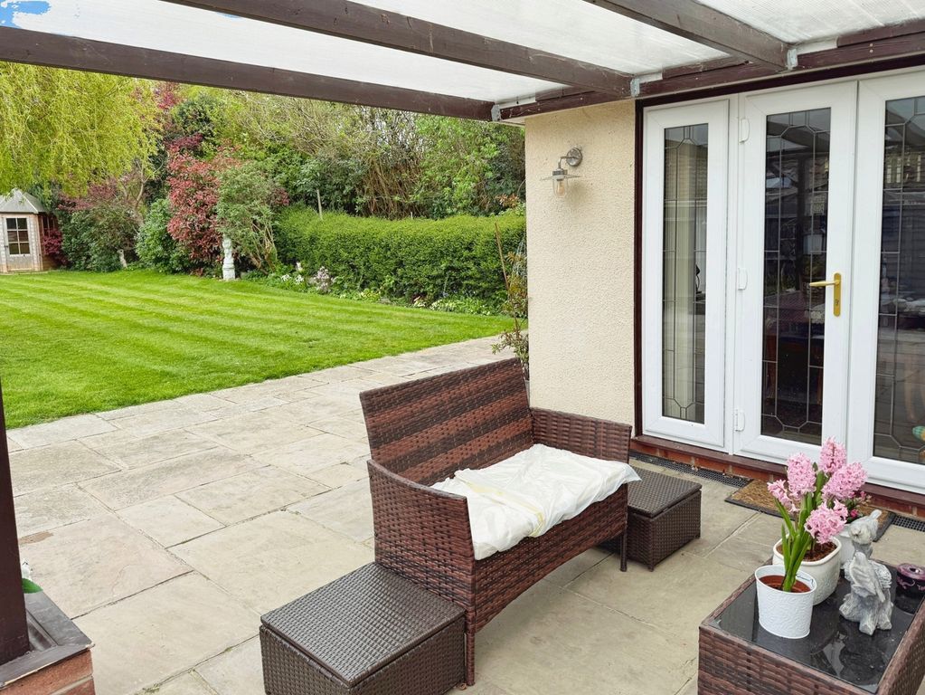 Property photo 3 of 35 Pbox-Img.Jpg