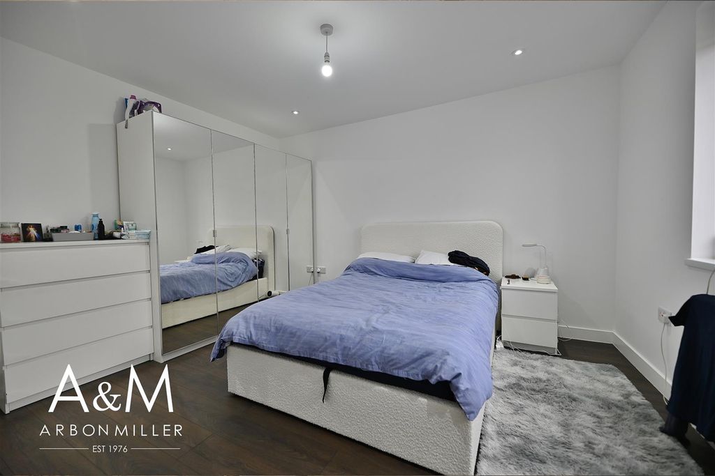 Property photo 3 of 16 7.Jpg