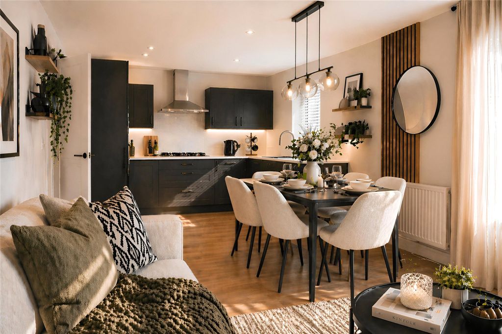 Property photo 2 of 14 Kittchen Diner