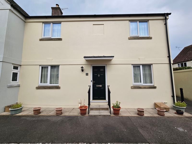 Property photo 1 of 10 Photo 10
