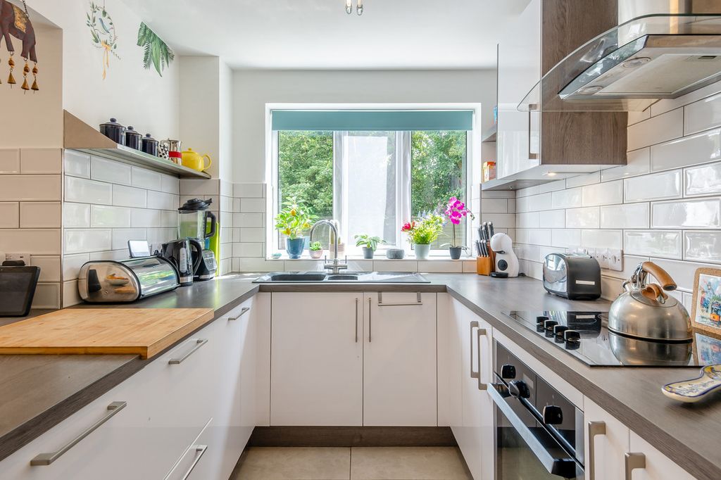 Additional image 8 of 3 bed detached house for saleJuniper Drive, Ely CB7
