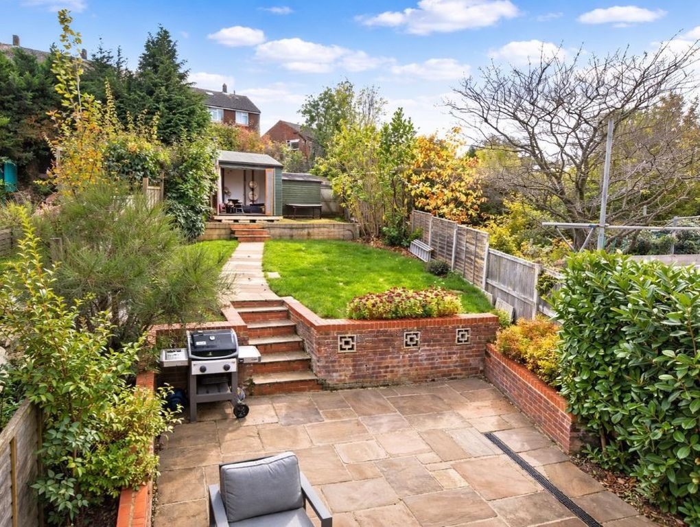 Property photo 2 of 17 Photo 21