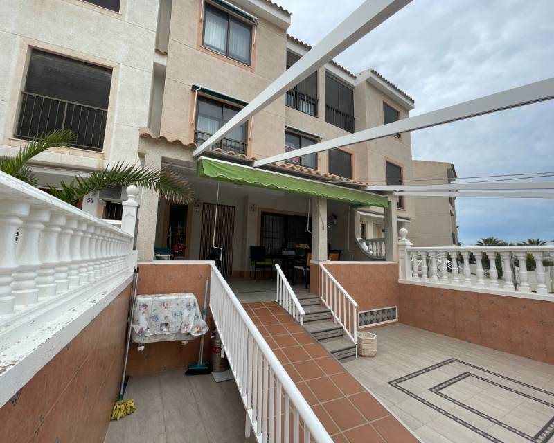 Property photo 1 of 34