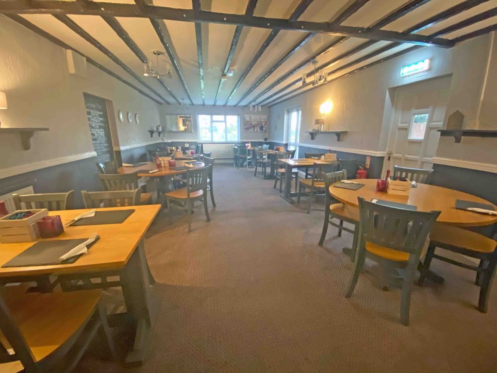 Property photo 3 of 11