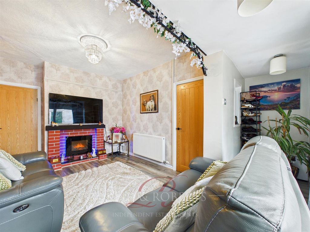 Property photo 2 of 26 Cam03999G0-Pr0213-Still007.Jpg