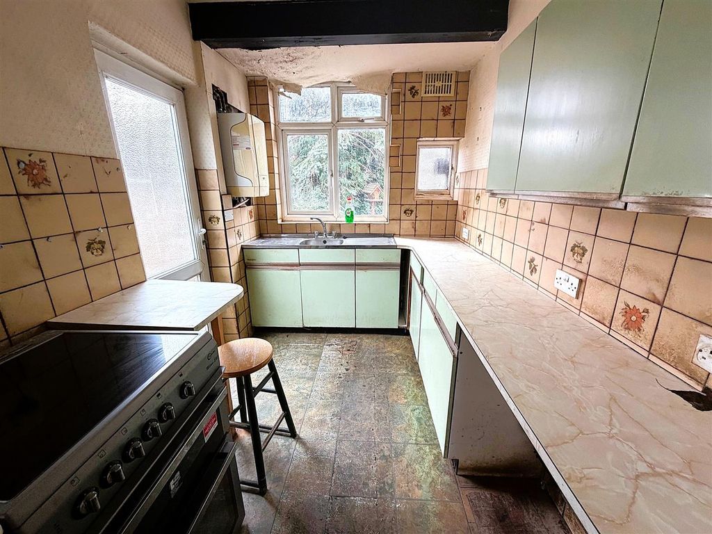 Property photo 3 of 16 13.Jpg