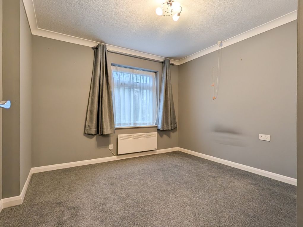 Property photo 3 of 6 Picture No. 16