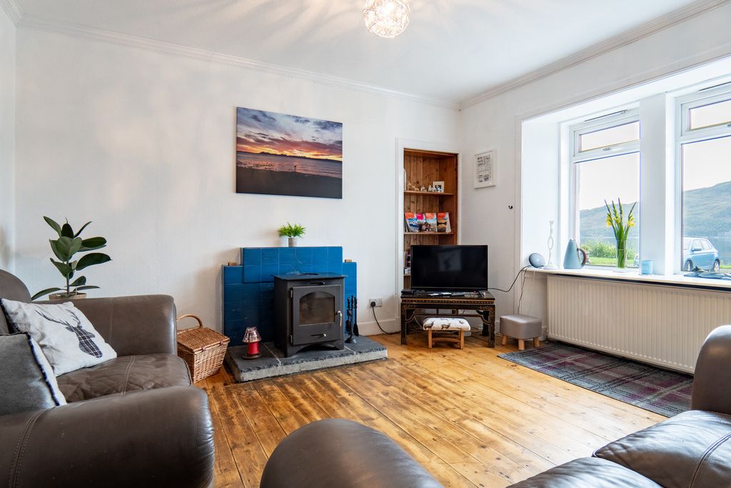 Property photo 2 of 45
