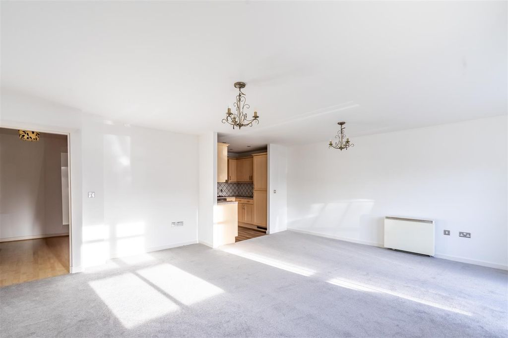 Property photo 3 of 9 50mc-2.Jpg