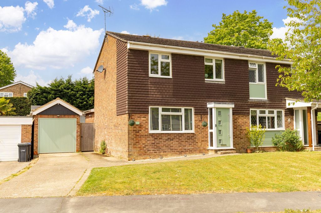 Property photo 1 of 25