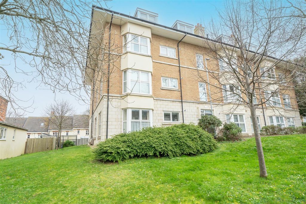 Property photo 3 of 7 Dsc01737.Jpg