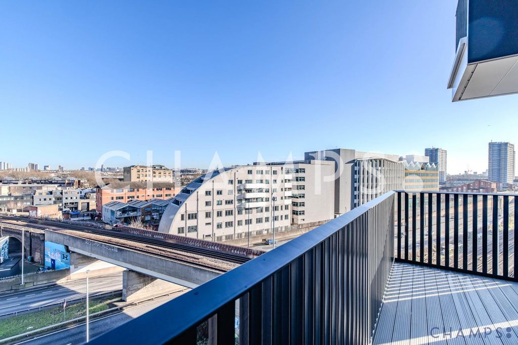 Property photo 3 of 5 Gallery