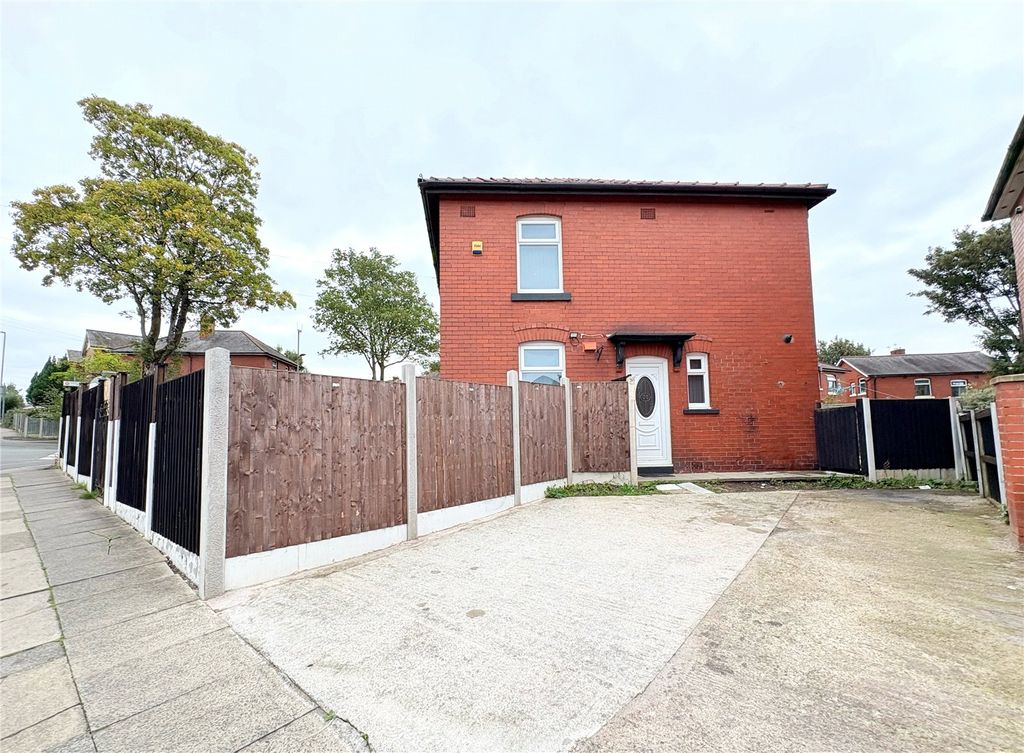 Property photo 1 of 22 Picture No. 37