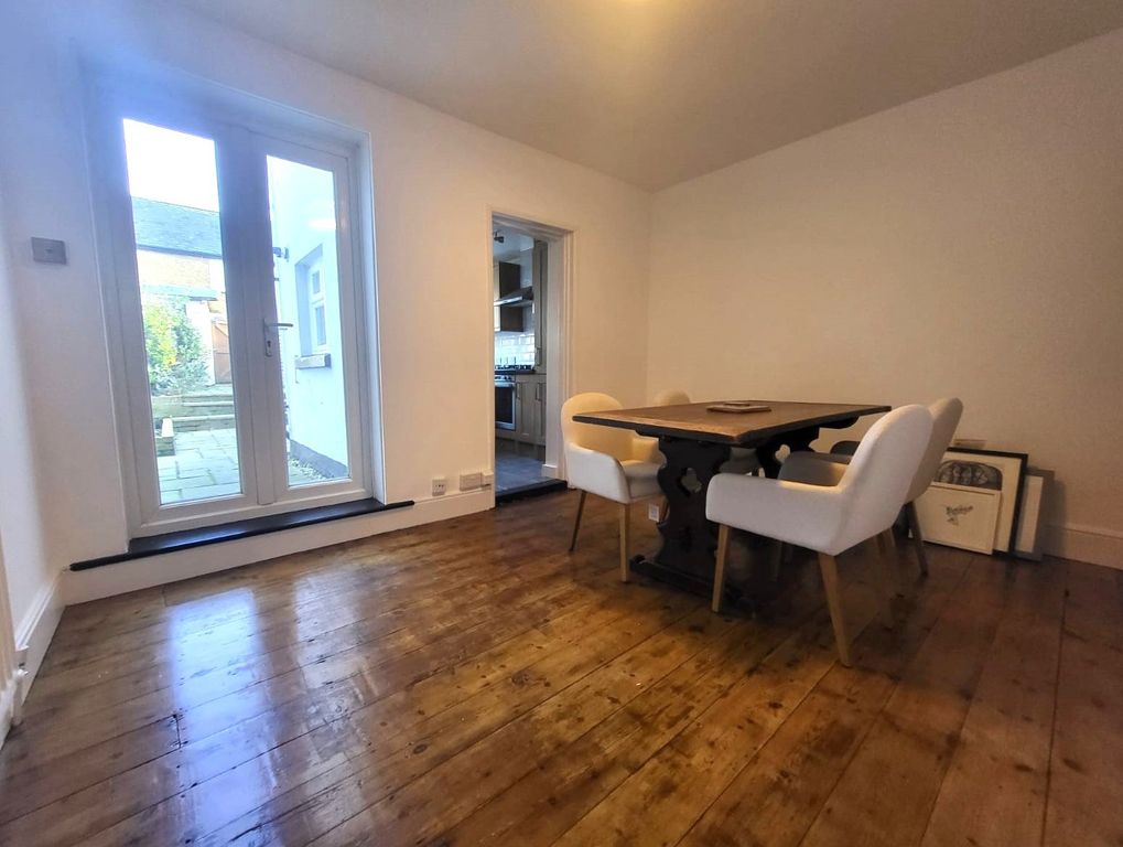 Property photo 3 of 9 Picture No. 33