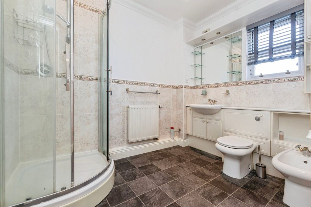 Additional image 7 of 4 bed town house for saleCrossgate Peth, Durham DH1