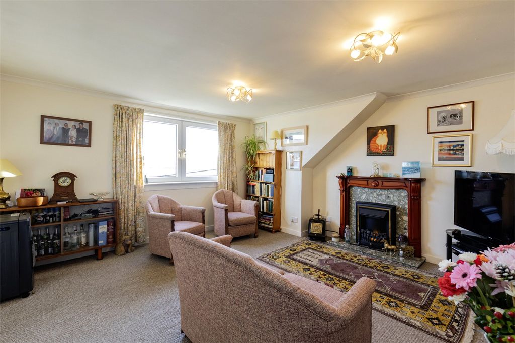 Property photo 3 of 18 Picture No. 13